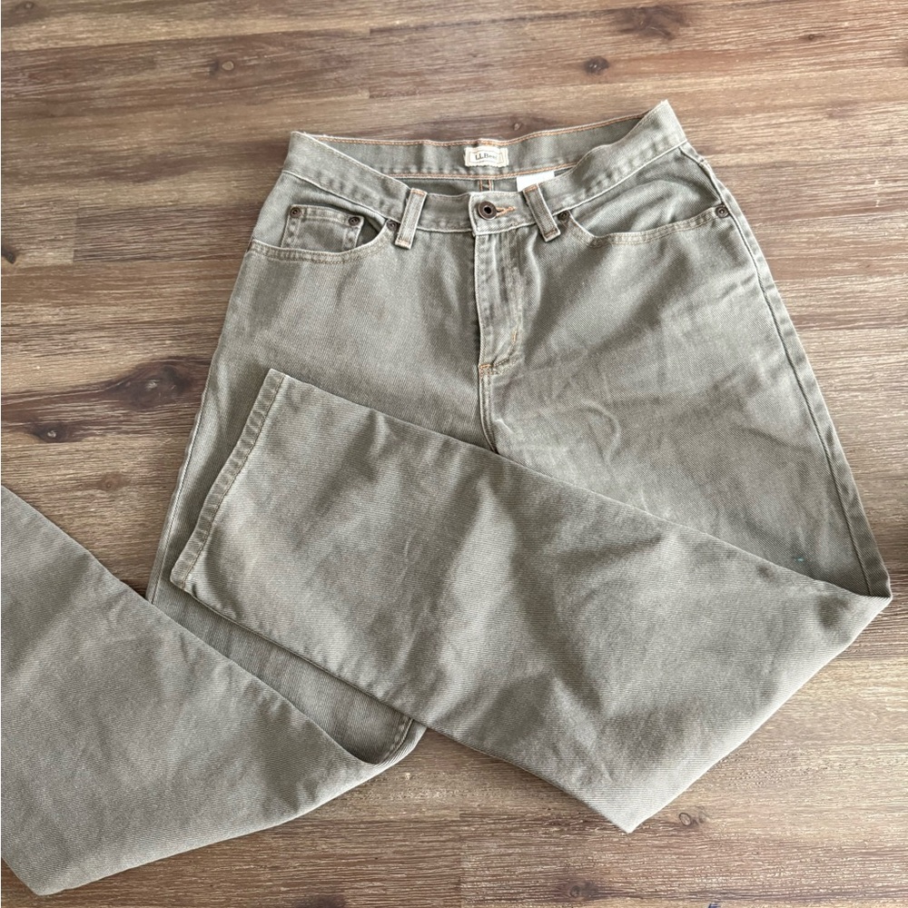 LL Bean Women’s true shape jeans